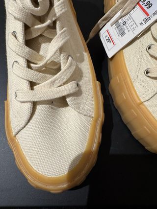 Botines canvas crudos zara