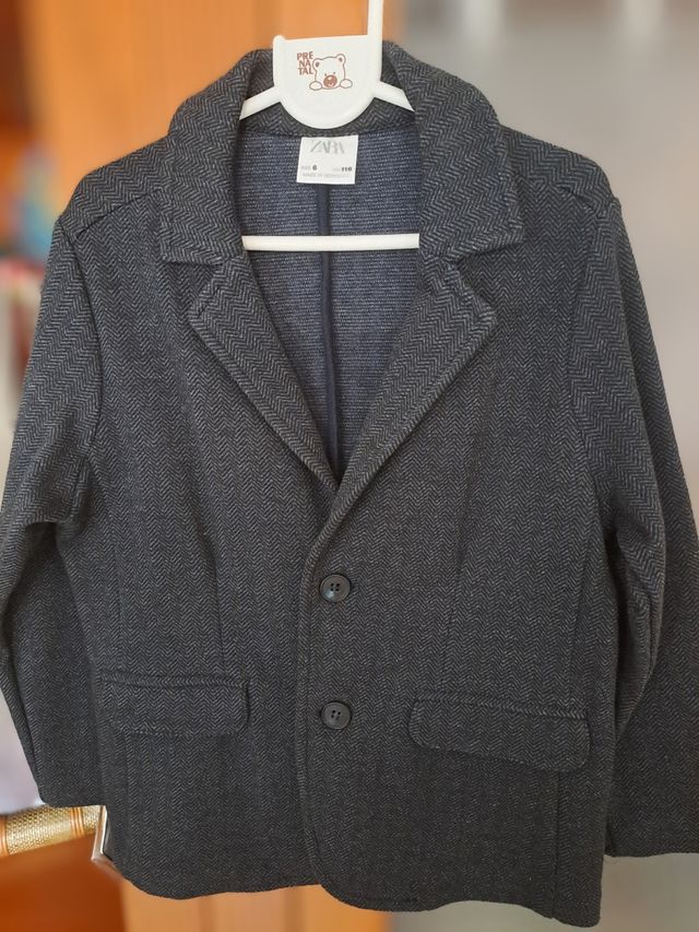 Chaqueta Zara niño talla 6