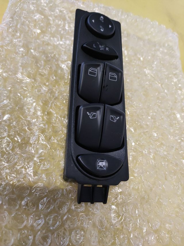 🟢BOTONERA ELEVALUNAS MERCEDES VITO II W639