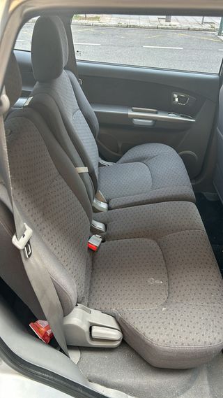 KIA Carens 2006