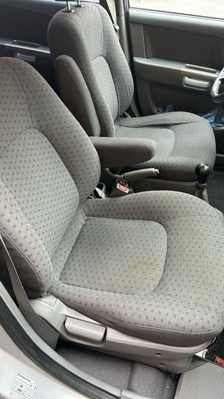 KIA Carens 2006
