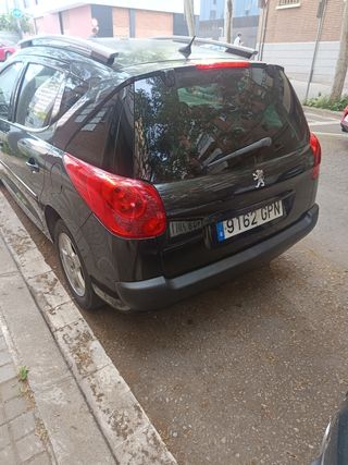 Peugeot 207 2010