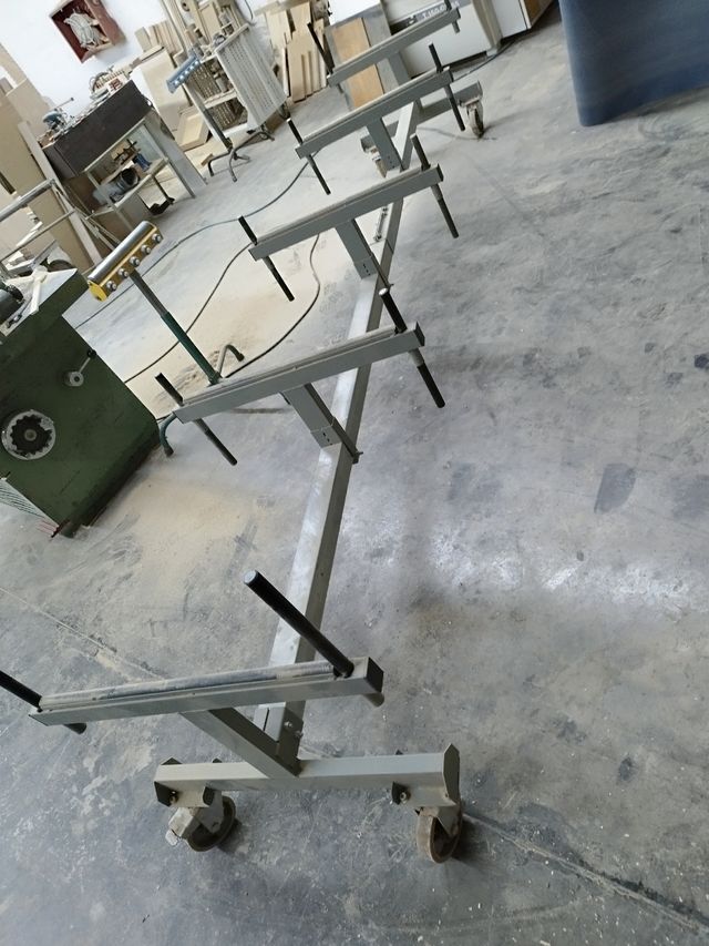 Carro para perfiles de aluminio