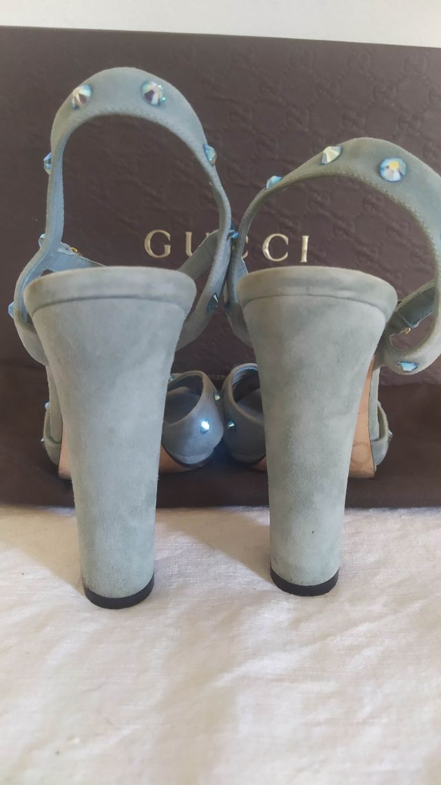 Sandali Gucci con tacco