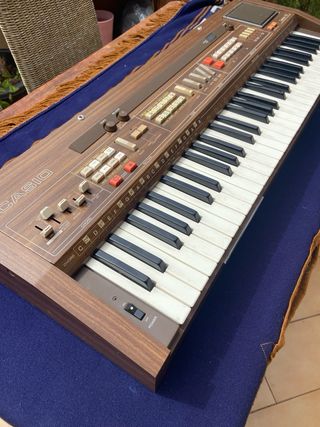 Casiotone CT-701 - Teclado Vintage