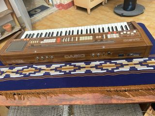 Casiotone CT-701 - Teclado Vintage
