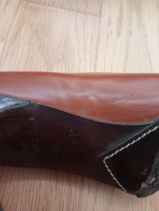 Zapato tacón piel marrón Acosta