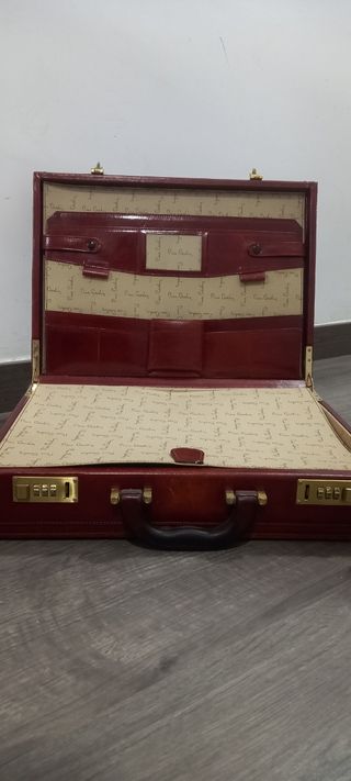 Maletin cuero ejecutivo con contraseña