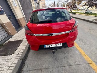 Opel Astra GTC 2009