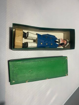 Figura marinero madera tallada