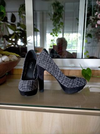 Zapatos sin estrenar 
