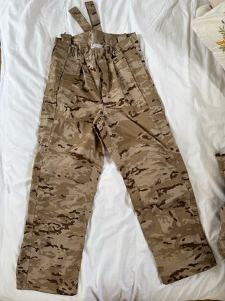 Chaquetón y pantalón ejército tierra