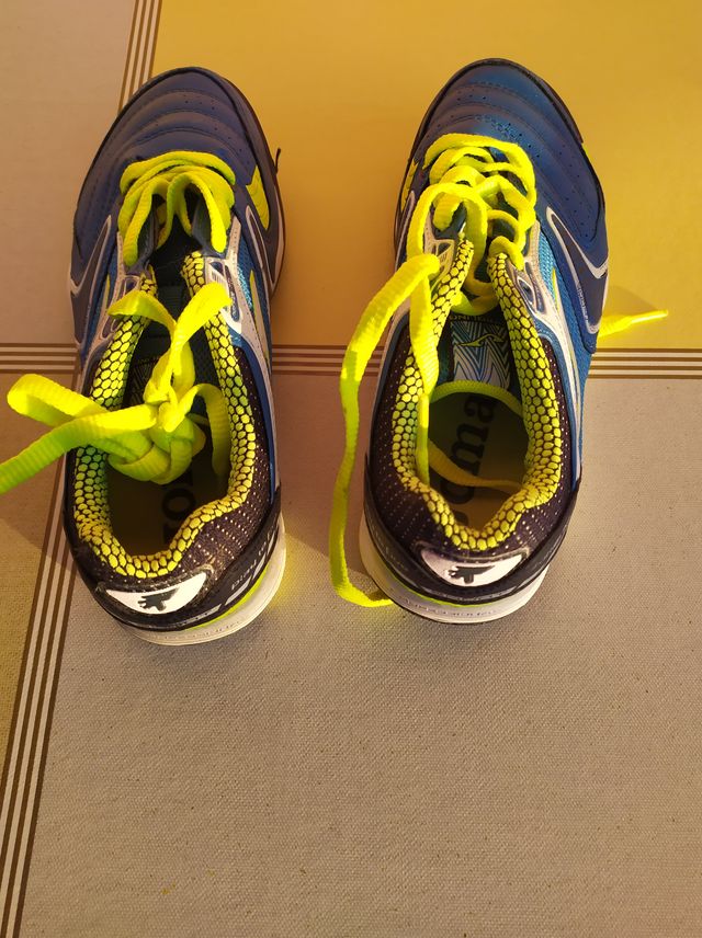 Scarpe bimbo n.37 Joma usate