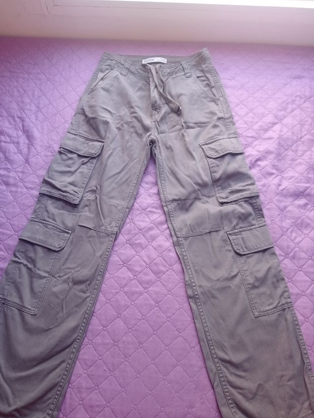 Pantalones cargo Bershka 10-12 años
