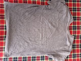 Camiseta Pull&Bear gris - Talla 20