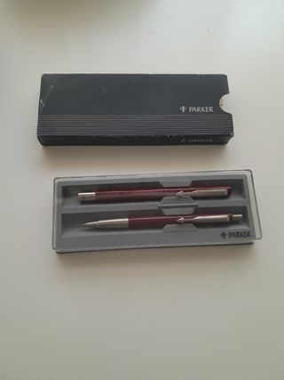 Bolígrafo y pluma parker 
