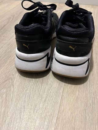 Zapatillas negras puma