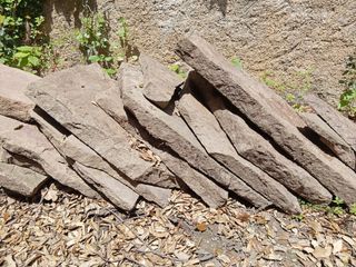 Losa roja del Figueró
