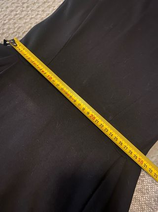 Vestido negro corto