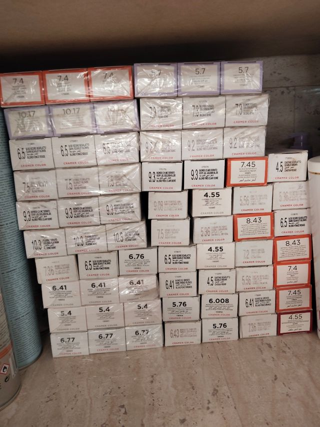 76 tubos de Tintes Kemon - Marrones y Rojos