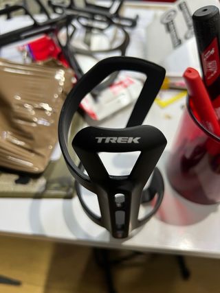 PORTA BIDÃO TREK LEFT SIDE PRETO FOSCO