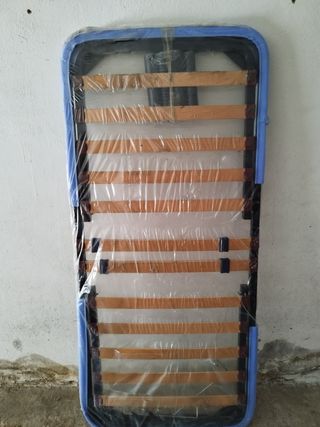 Somier articulado nuevo CON PATAS . En su embalaje