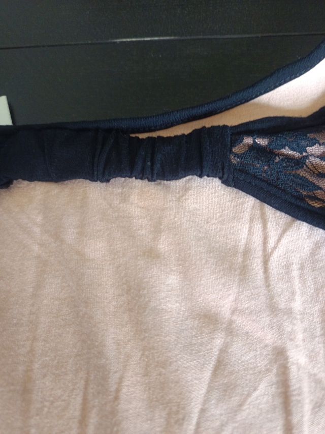 Vestido de encaje negro