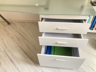 Escritorio cristal con cajonera blanco