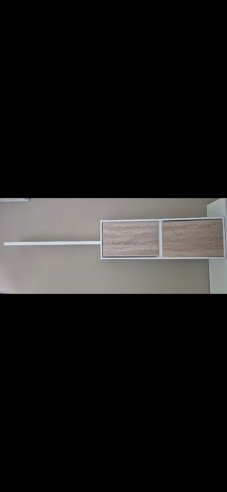 
Estantería con mueble