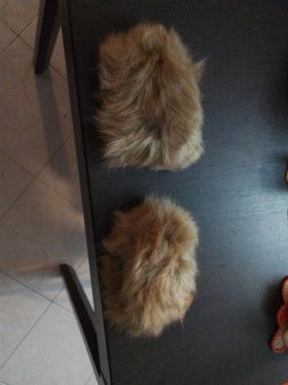 Polsini di pellicciotto x giubbino o maglie.