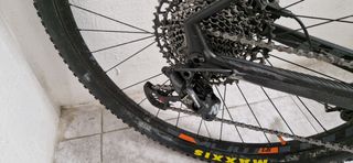 Bicicleta MTB Mondraker Carbon
