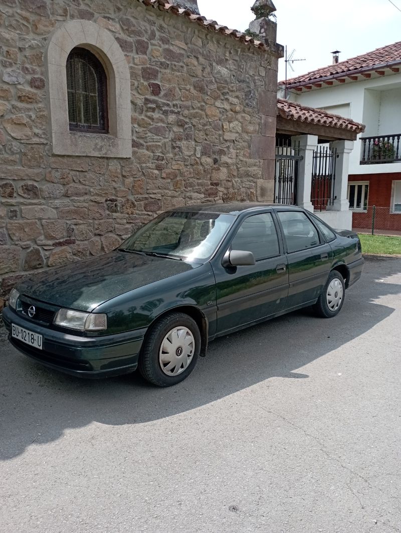 Opel Vectra 1995 - foto 1