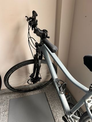 Bicicleta de trekking talla S
