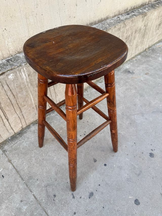 5 taburetes clasicos de barra