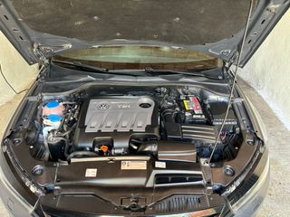 Volkswagen Scirocco 2011