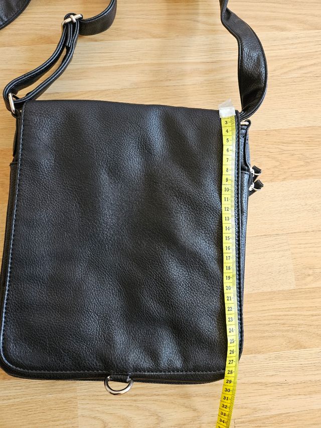 Bandolera de hombre color negro