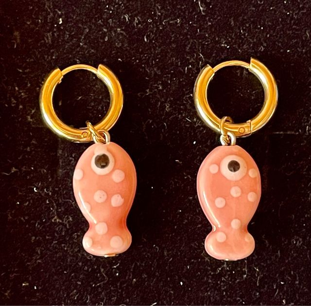 Pendientes pez ceramica rosa