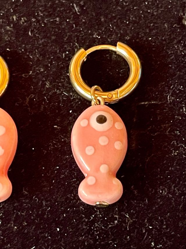 Pendientes pez ceramica rosa