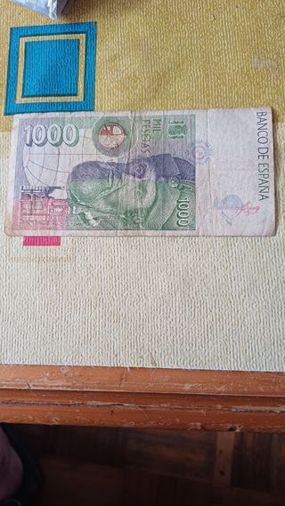 BILLETES DE PESETAS DIFERENTES IMPORTES Y AÑO