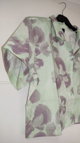 CAMISA CORTA ADIDAS ESTAMPADO FLORAL