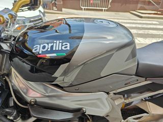 Aprilia Tuono 1000 07 - 61.000km