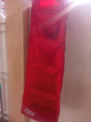 Organizador zapatero tela rojo