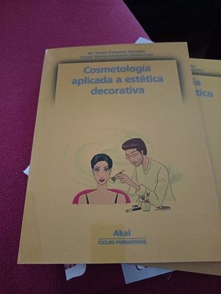 Cosmetología aplicada a la estética decorativa