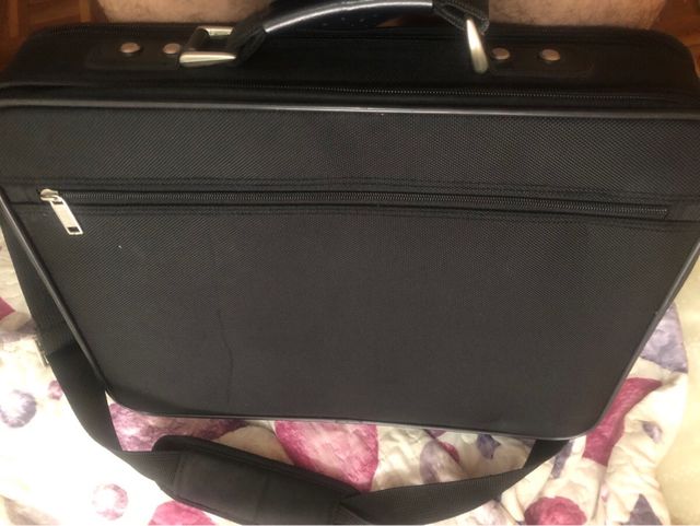 Maletín Antler portátil - Alta calidad
REGALO INCL