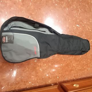 Guitarra clásica Minyard Martínez - sin usar