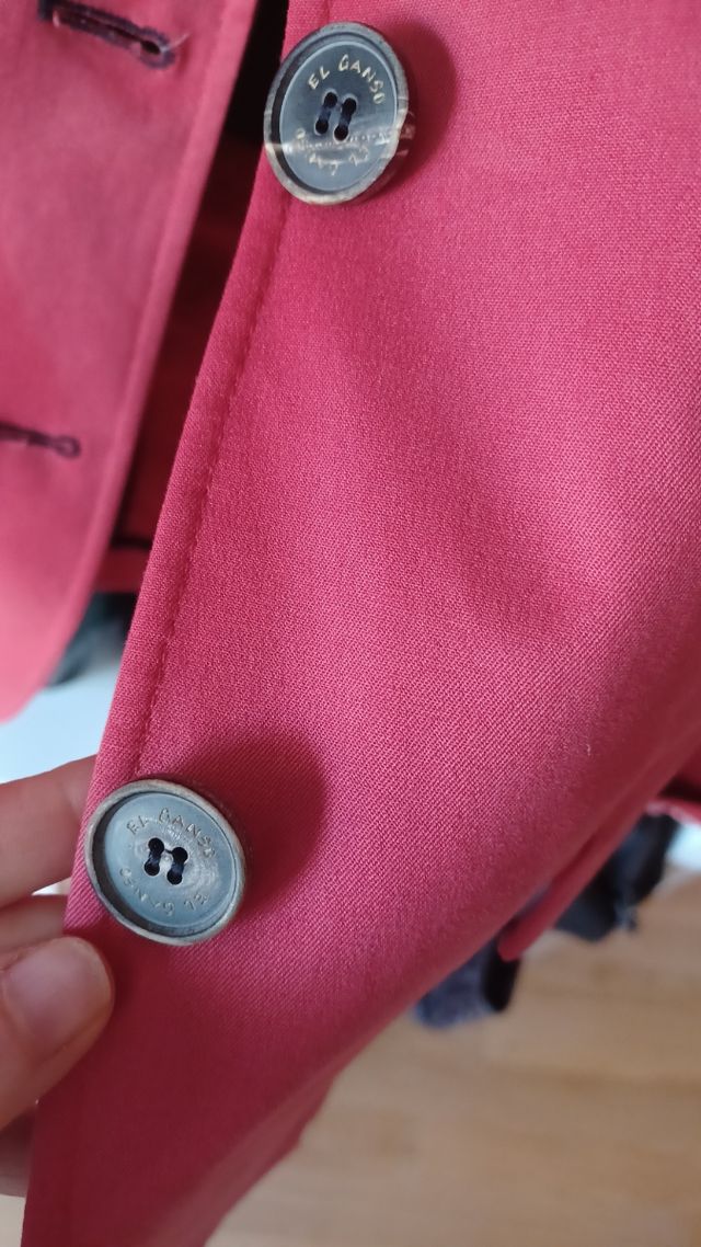 Americana roja El Ganso