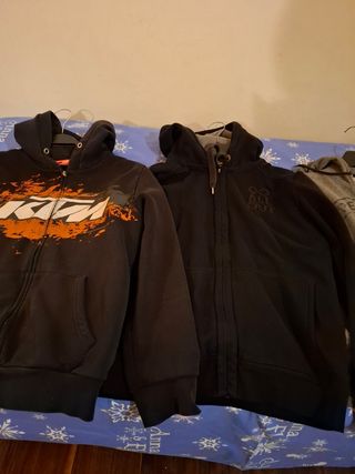 Felpe ragazzo tg.S/M usate