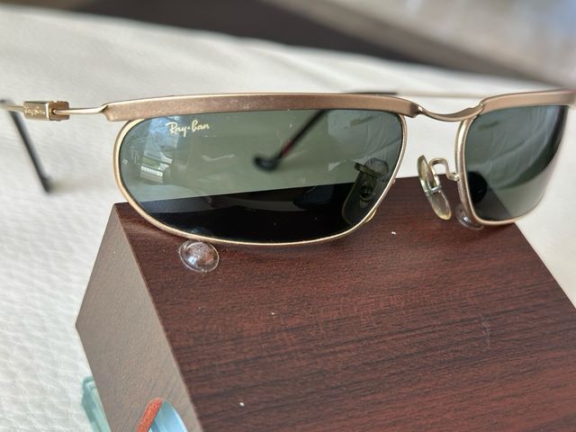 Gafas de sol Ray Ban vintage a estrenar