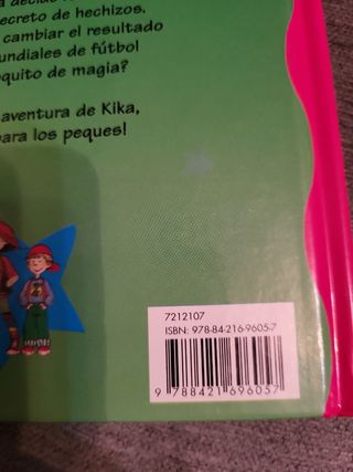 Un pirata en la bañera (Kika Superbruja y Dani)...