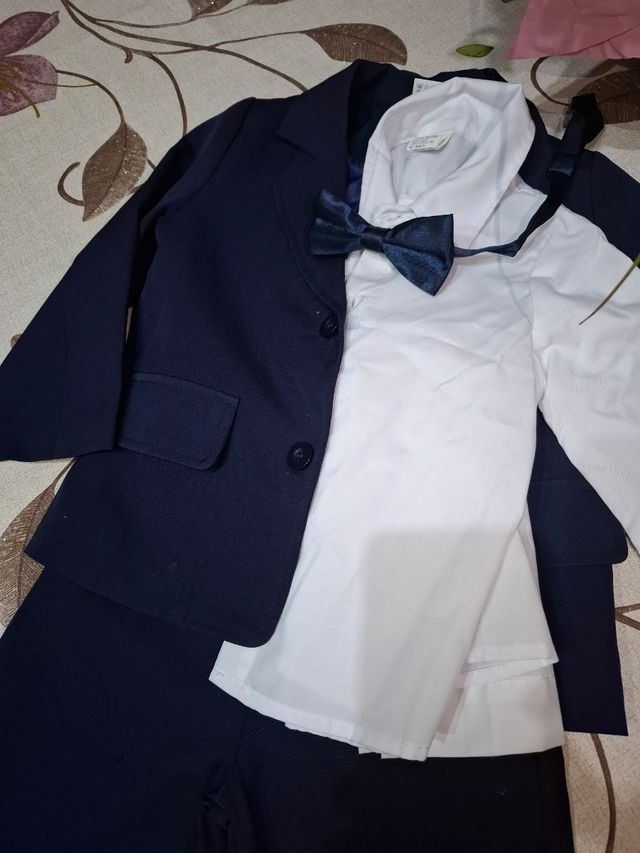 Traje niño boda talla 2-3 años
